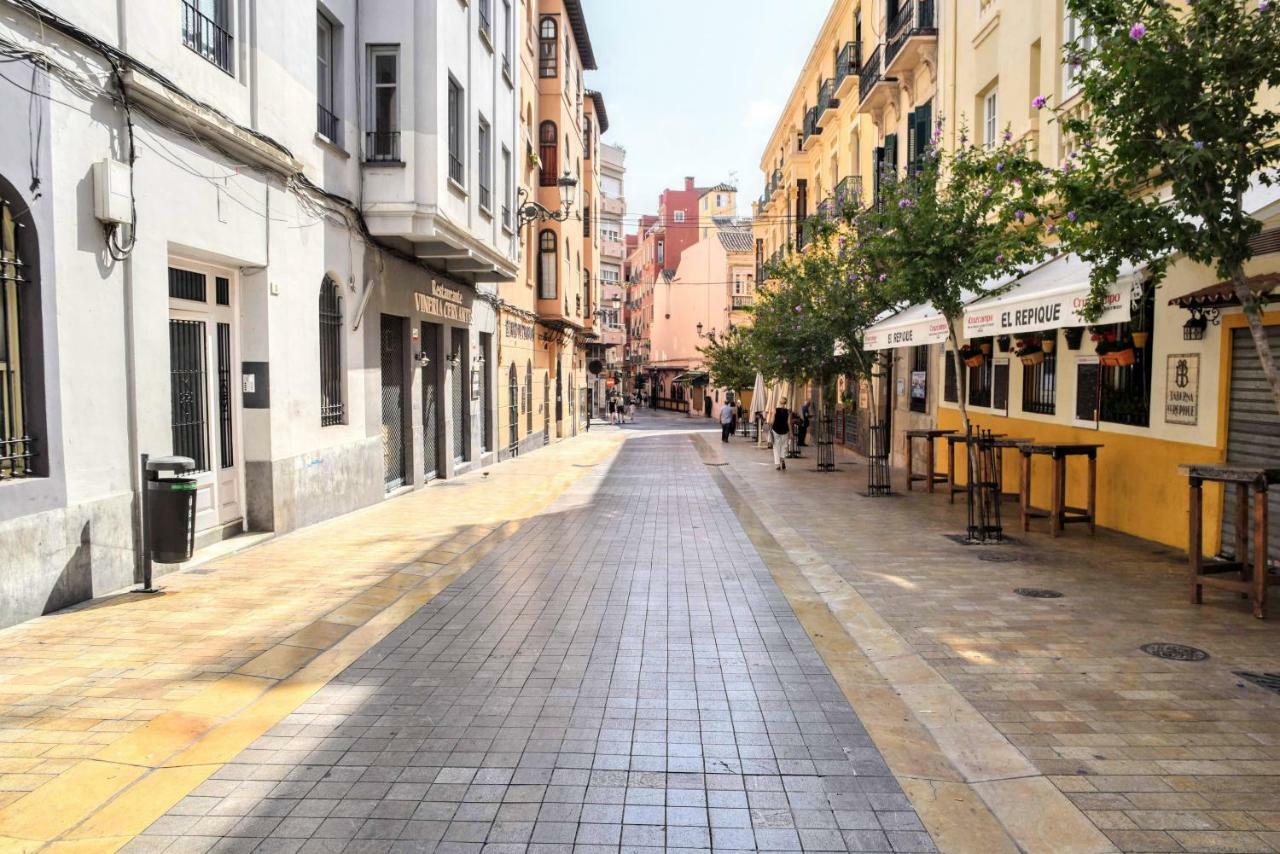 Cozy Apartment City Center Malaga Exterior photo